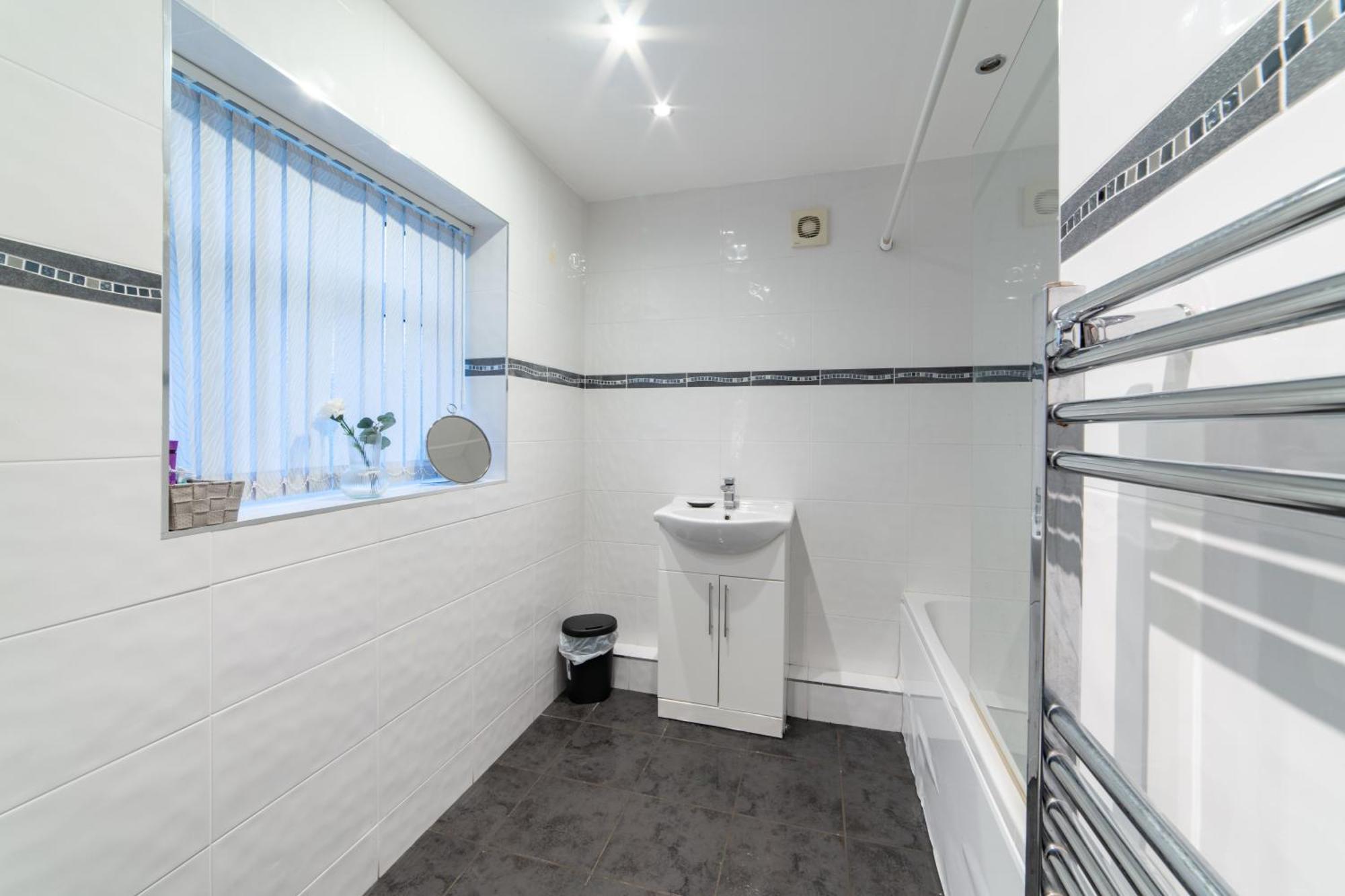 Cozy Rooms In Shared Accommodation Near Anfield Stadium With Parking And Wifi Liverpool Exterior foto