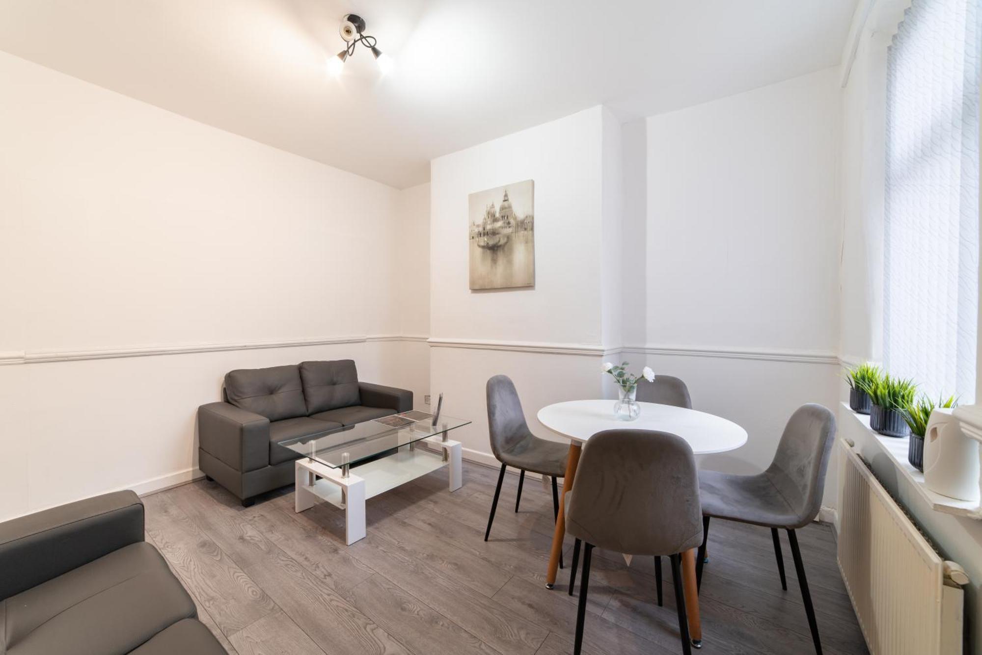 Cozy Rooms In Shared Accommodation Near Anfield Stadium With Parking And Wifi Liverpool Exterior foto